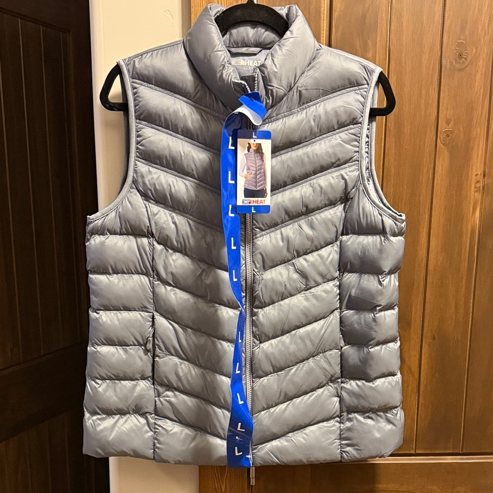 32 Degrees Gray Puffer Vest - Picture 1 of 5